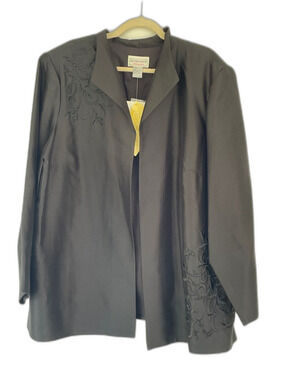 NWT Victor Costa 100% Silk Women’s Black Open-Front Embroidered Jacket 3X